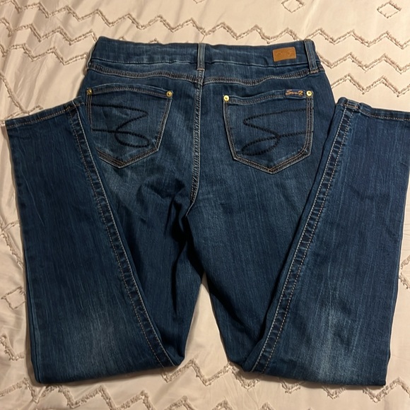 Seven7 Tummyless High Rise Skinny Size 10 - Picture 2 of 3